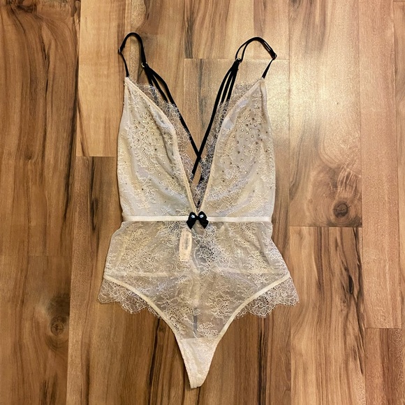 Victoria's Secret Other - Victoria’s Secret body suit